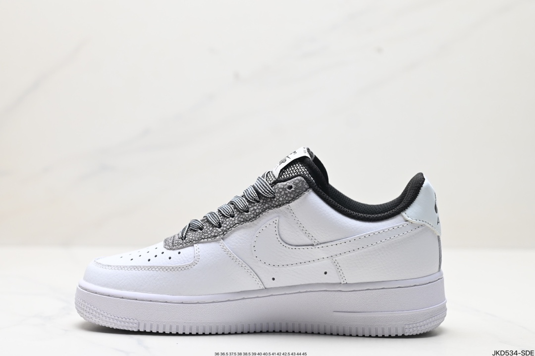 Nike Air Force 1 Shoes